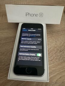 iPhone SE 32GB Space Grey - 2