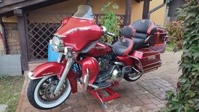 Harley Davidson Electra Glide - 2