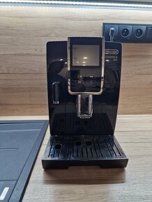 DeLonghi Dinamica Plus ECAM 370.70.B - 2