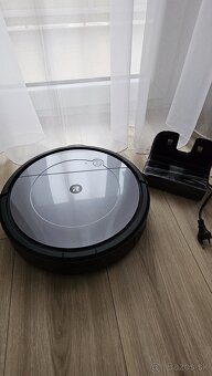 Robotický vysávač Roomba iRobot - 2