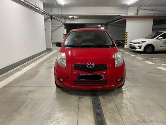 Predám Toyota Yaris 1.0 VVT-i, rok výroby 2008 - 2