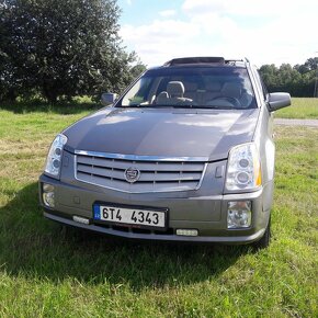 Cadillac SRX 2007, 4.6L , 4x4, LPG - 2