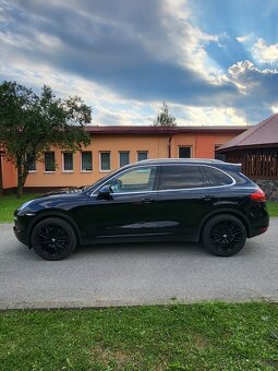 Porsche Cayenne - 2