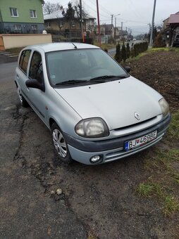 Renault Clio - 2