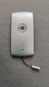 Sony ericsson vivaz - 2