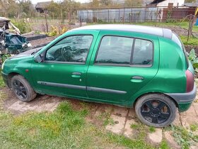 Predam Renault Clio na nahradne diely - 2