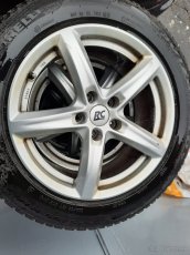 Predám na Audi A6, VW, zimné disky 225/55/17,  17tky.Pirelli - 2