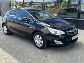 Opel Astra 1.6 Active - 2