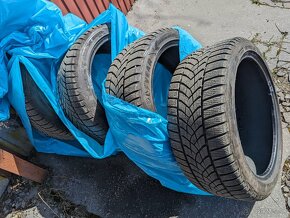 Zimne pneumatiky Goodyear Ultragrip Performance 265/40 r20 - 2