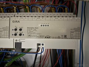 GIRA 217400 KNX Dimmer - 2