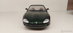 1:18 JAGUAR XK8, 1 - 2