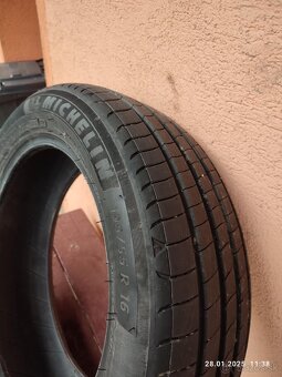 Michelin Primacy 195/55 R16 - 2