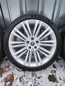 Zimni alu kola Canopus 19" Škoda Superb 235/40 R19 - 2