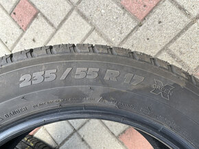 Michelin 235/55 R17 letné, Nokian 235/55 R17 zimné - 2