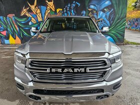 Dodge RAM Laramie 5.7L V8 295kw HEMI 4WD A/T - 2