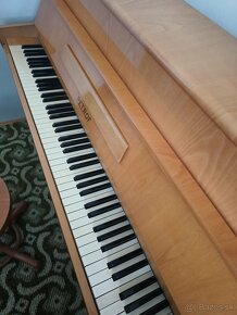 Pianino PETROF - 2