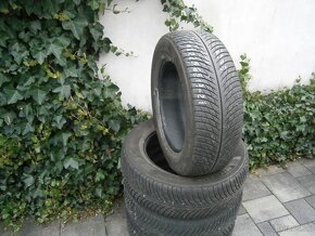 Predám 4x zimné pneu Michelin 225/65 R17 106HXL - 2