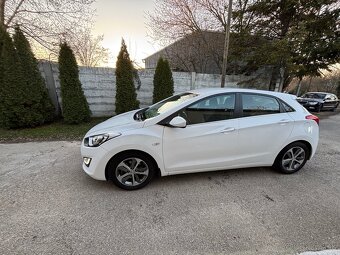 Predam Hyundai i30 v perfektnom stave 8100€ - 2