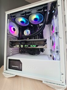 ☘️ZĽAVA 50€☘️HERNÝ PC RYZEN 7 5800X RTX 3070 32GB RAM 85 - 2