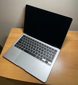 Macbook Air 13” M2 16/256GB - 2