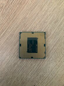 Intel Pentium G3260 - 2