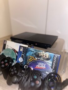 [SOLD] Playstation 2 Slim + hry a dva originál ovládače - 2