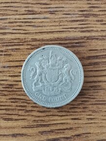 Elizabeth  II 1983 - 2