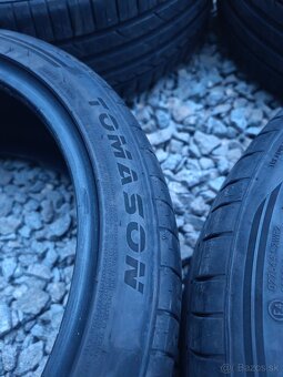 Letné pneumatiky Tomason 235/40 R19 - 2