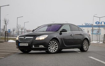 Opel Insignia 2.0 CDTI 130k Cosmo - 2