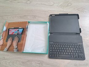 Logitec Slim Folio pre Ipad - 2