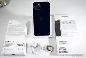 iPhone 13 128GB Midnight s AirTag a príslušenstvom - 2