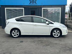 Toyota Prius 1.8 I VVT-i Hybrid SD Premium - 2