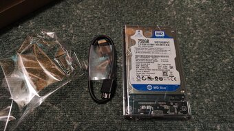 Externy HDD 750GB - 2