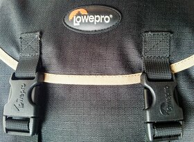 "Lowepro" Reporter Light RL 200 Camera / Video Bag - 2