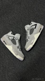 Nike Air Jordan 4 Retro "Frozen Moments" - 2