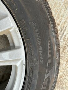 235/55 R17 koleso ford - 2