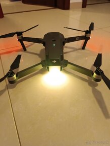 Dron DJI Mavic Pro - 2