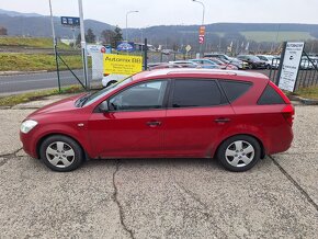 Kia Cee´d 1.6 CRDi VGT LX - 2