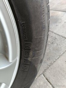 Pneu pirelli 215x55x17 - 2