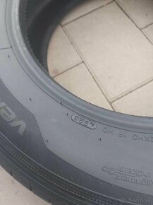 Pneumatiky 215/65 R17 puklice a disky - 2