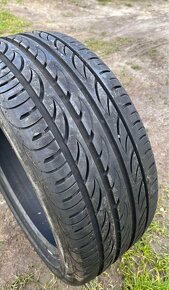 1ks pneu 245/40 r18 - 2