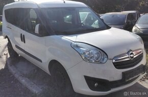 OPEL COMBO 2016 predám DVERE, NÁRAZNÍK MOTOR 1.6 CDTI 940C10 - 2