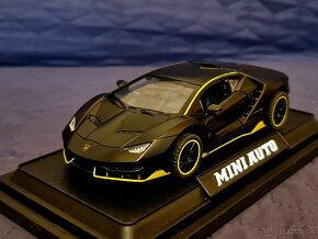 Lamborghini LP770 (1:32) - 2