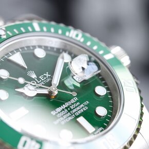 Rolex Submariner Green Dial - 2