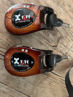 XVive U2 Guitar Wireless System LTD - 2