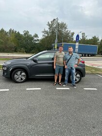 Hyundai Kona Ioniq Kia eNiro elektromobil - 2