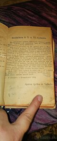 120 rocna biblia, medene predmety, sijaci stroj a ostatne. - 2