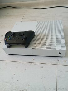 Xbox one s - 2