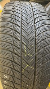 275/45R20 110V RUN FLAT zimné Bridgestone - 2