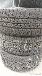 225/40R19 zimne - 2